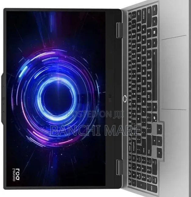 New Laptop Lenovo LOQ 15ARP9 16GB Intel Core i7 SSD 512GB
