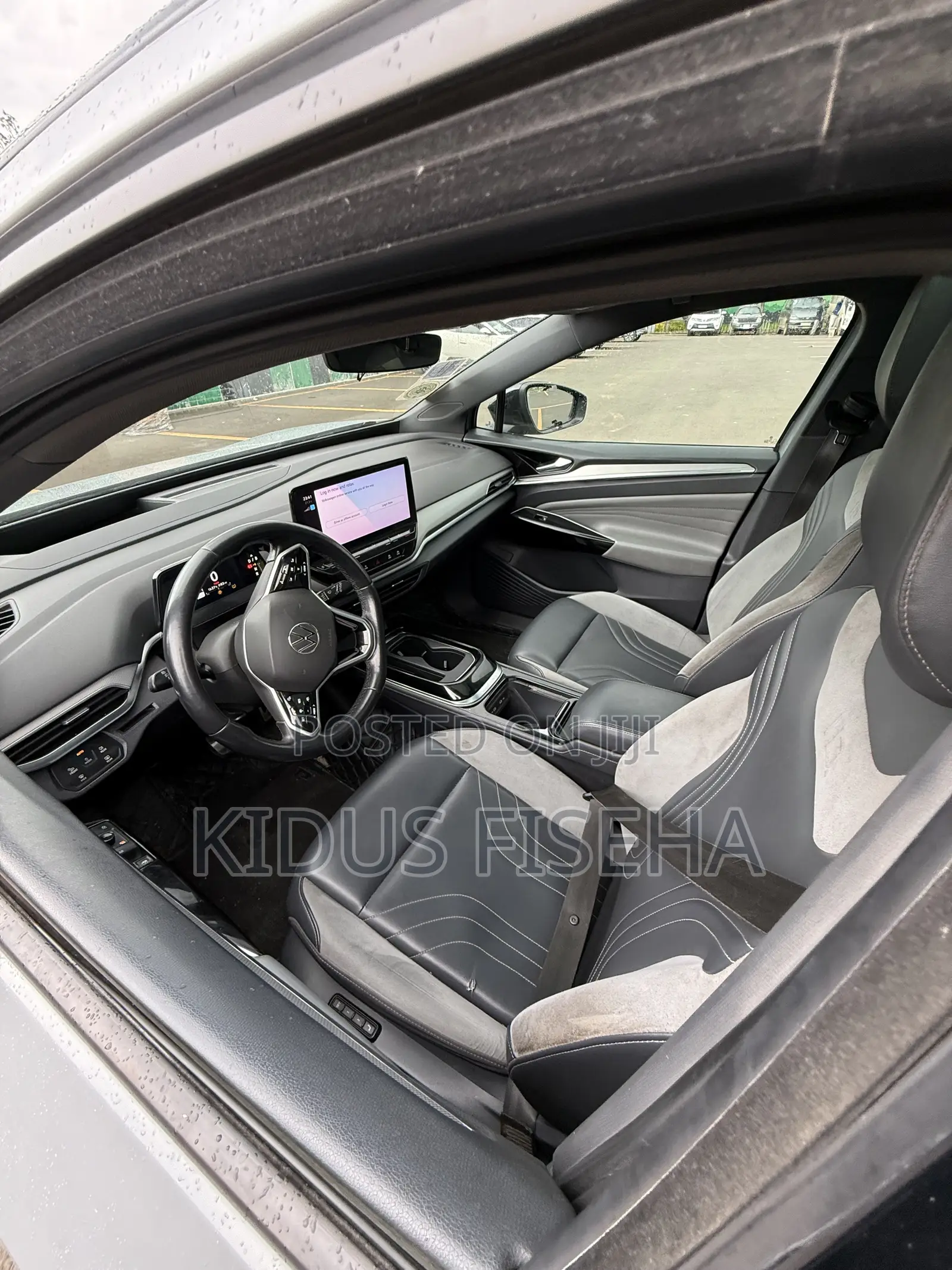 Volkswagen ID.4 2022 Gray