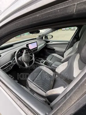 Volkswagen ID.4 2022 Gray