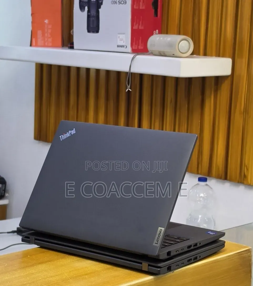 New Laptop Lenovo 16GB Intel Core i7 SSD 512GB