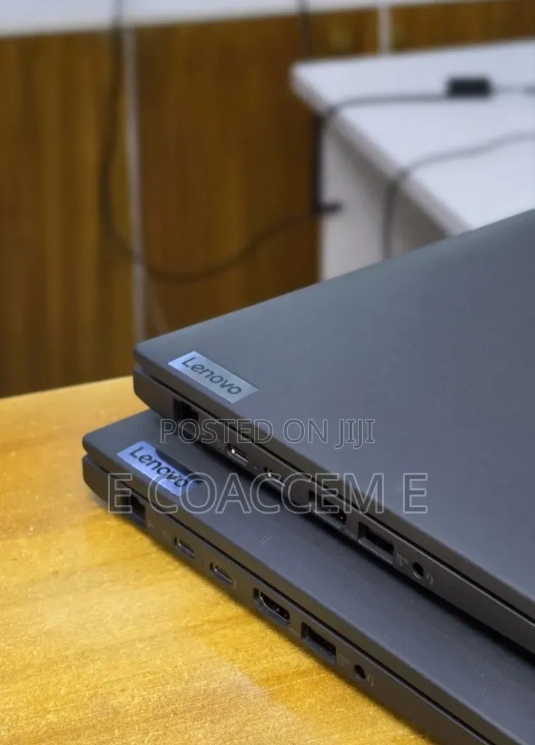New Laptop Lenovo 16GB Intel Core i7 SSD 512GB