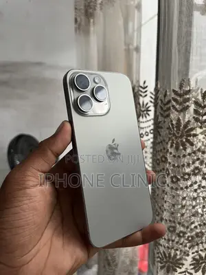 Apple iPhone 15 Pro Max 256 GB Silver
