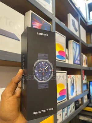  Samsung Galaxy Watch Ultra — Brand New