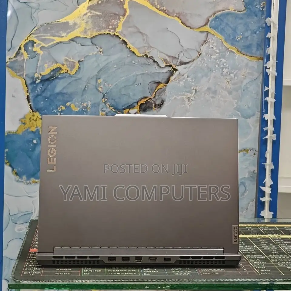 New Laptop Lenovo Legion Slim 5 16GB AMD Ryzen 7 SSD 1T