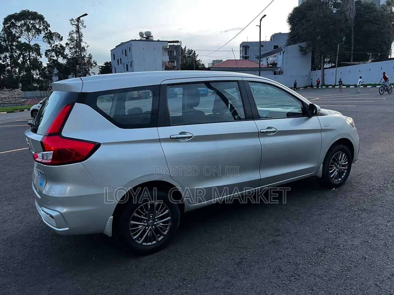 Suzuki Ertiga 2021 Gray