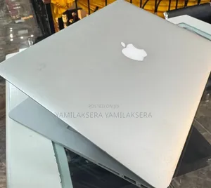 New Laptop Apple MacBook Air 2013 4GB Intel Core i5 SSD 128GB