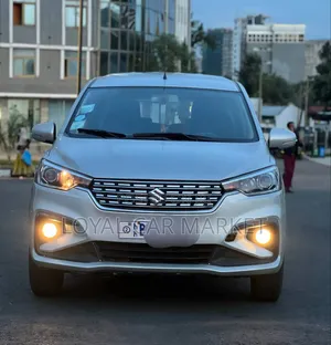 Suzuki Ertiga 2021 Gray