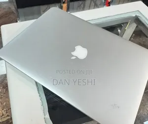 New Laptop Apple MacBook Air 2013 4GB SSD 128GB