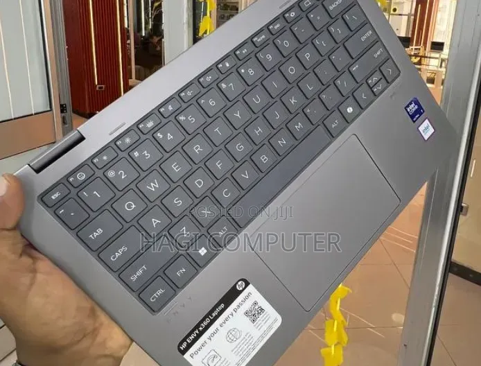 New Laptop HP Envy x360 32GB Intel Core Ultra 7 SSD 1T