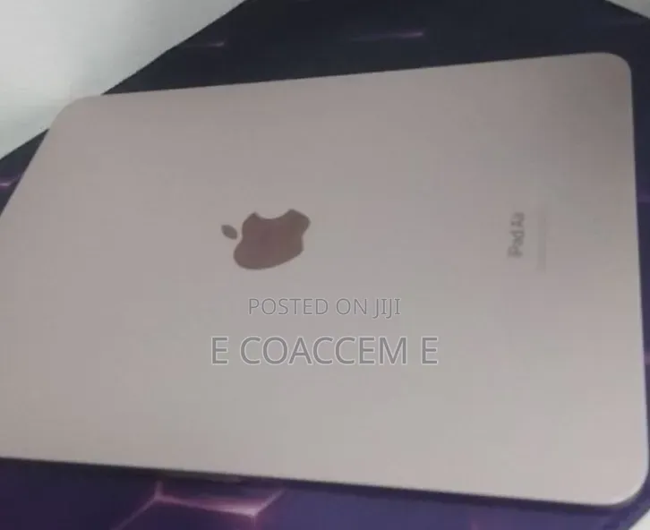 New Apple iPad Air 64 GB Silver