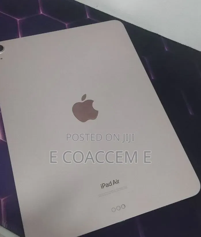 New Apple iPad Air 64 GB Silver