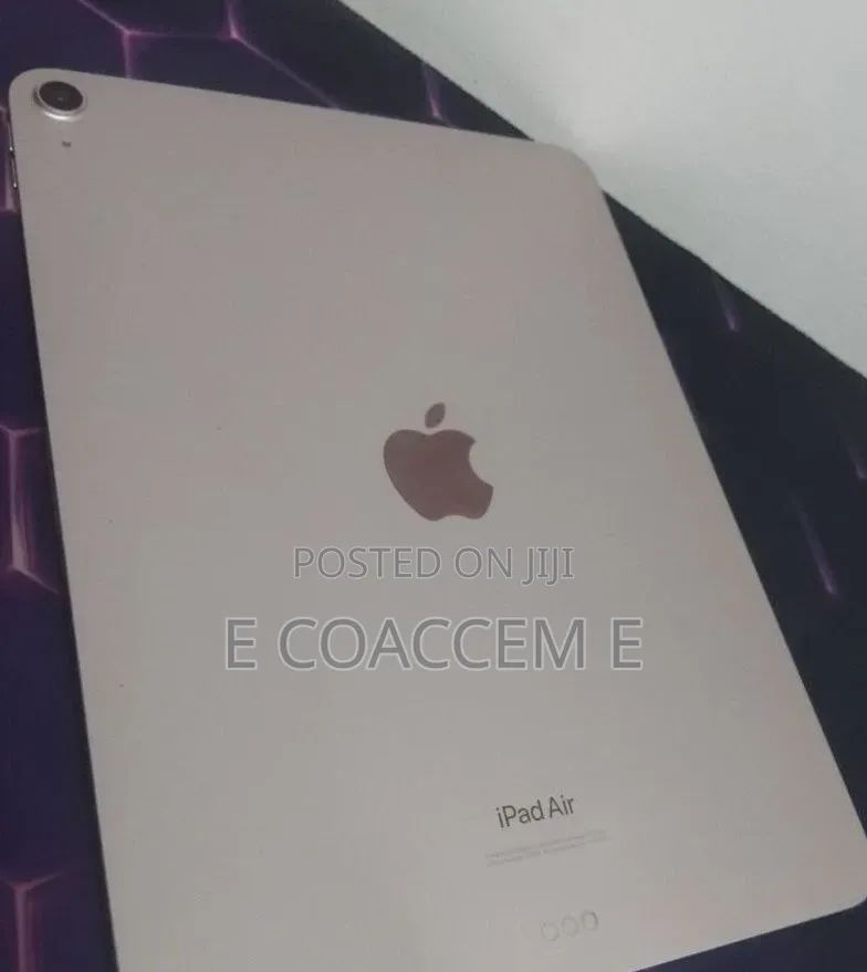 New Apple iPad Air 64 GB Silver