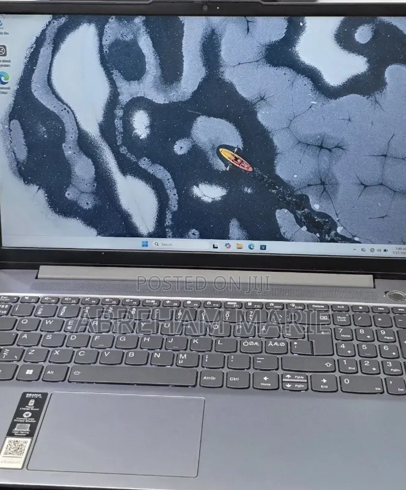 New Laptop Lenovo Ideapad 3 16GB Intel Core i5 SSD 512GB