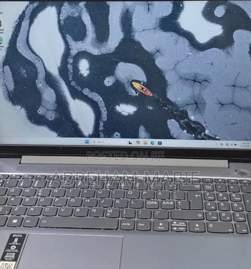 New Laptop Lenovo Ideapad 3 16GB Intel Core i5 SSD 512GB