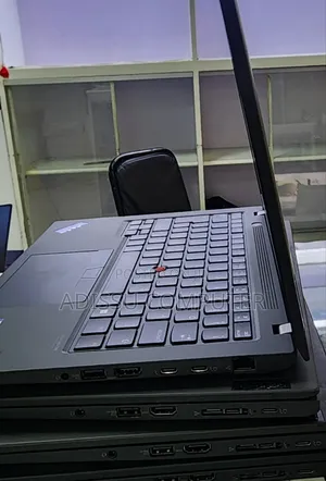 New Laptop Lenovo ThinkPad E14 Gen 5 16GB Intel Core i5 SSD 512GB