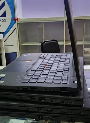 New Laptop Lenovo ThinkPad E14 Gen 5 16GB Intel Core i5 SSD 512GB