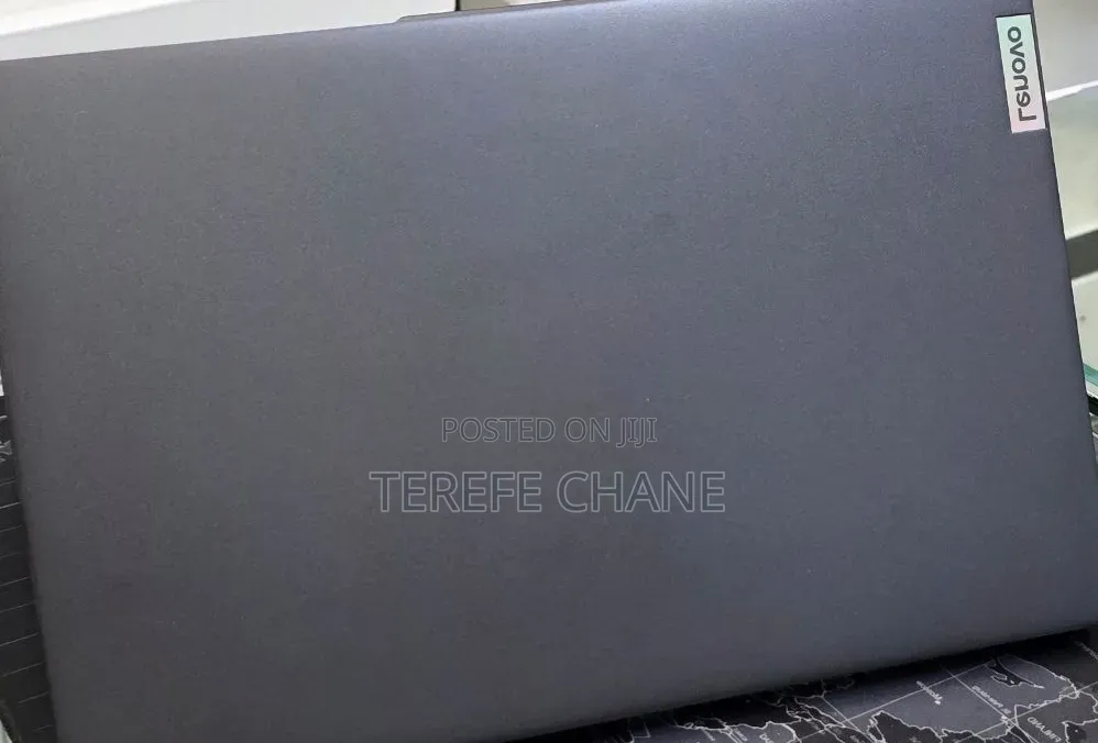 New Laptop Lenovo Ideapad 3-14IIL05 8GB Intel Core i5 SSD 512GB