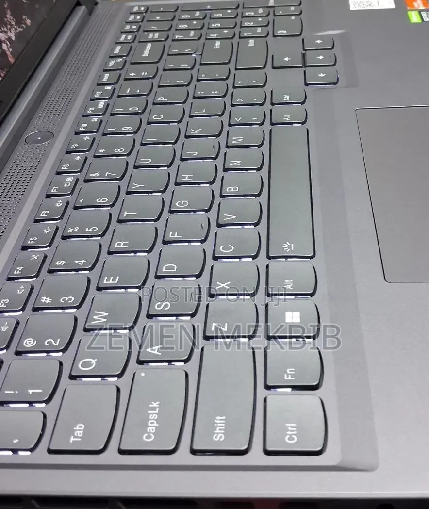 New Laptop Lenovo Legion 5 16GB AMD Ryzen 7 SSD 1T