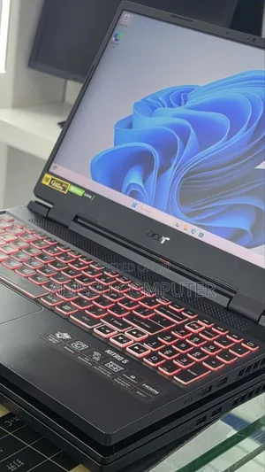 New Laptop Acer Nitro 5 16GB Intel Core i9 SSD 1T