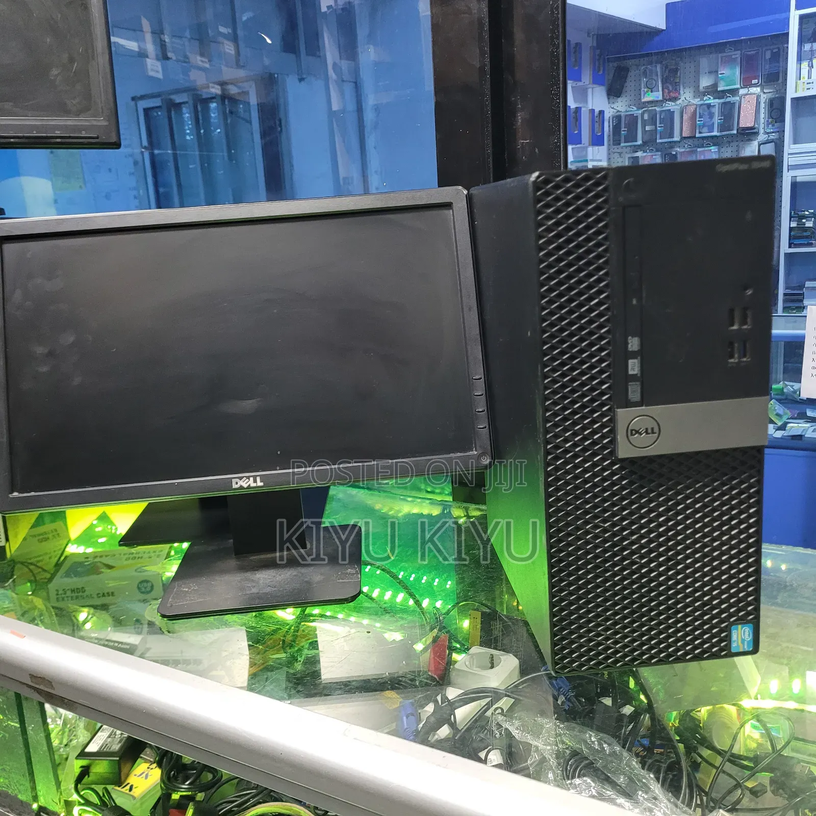 New Desktop Computer Dell Optiplex 3040 4GB Intel Core i5 HDD 500GB