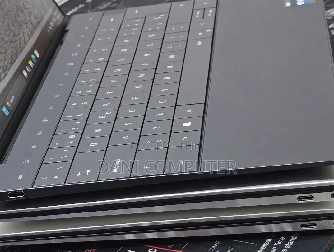 New Laptop Dell XPS 15 16GB Intel Core i7 SSD 512GB