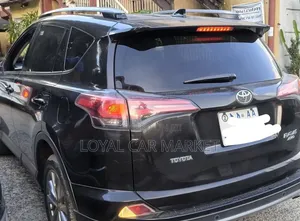 Toyota RAV4 2018 Black