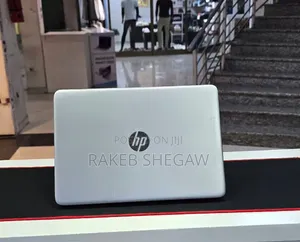 New Laptop HP EliteBook 840 8GB Intel Core i5 SSD 1T