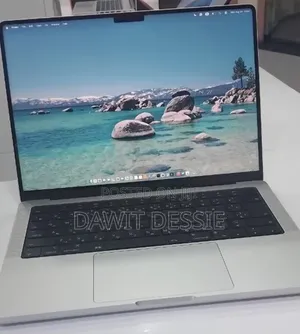 New Laptop Apple MacBook Pro 2024 M4 16GB Apple M4 Pro SSD 512GB