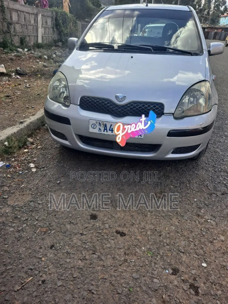 Toyota Vitz 2004 Silver