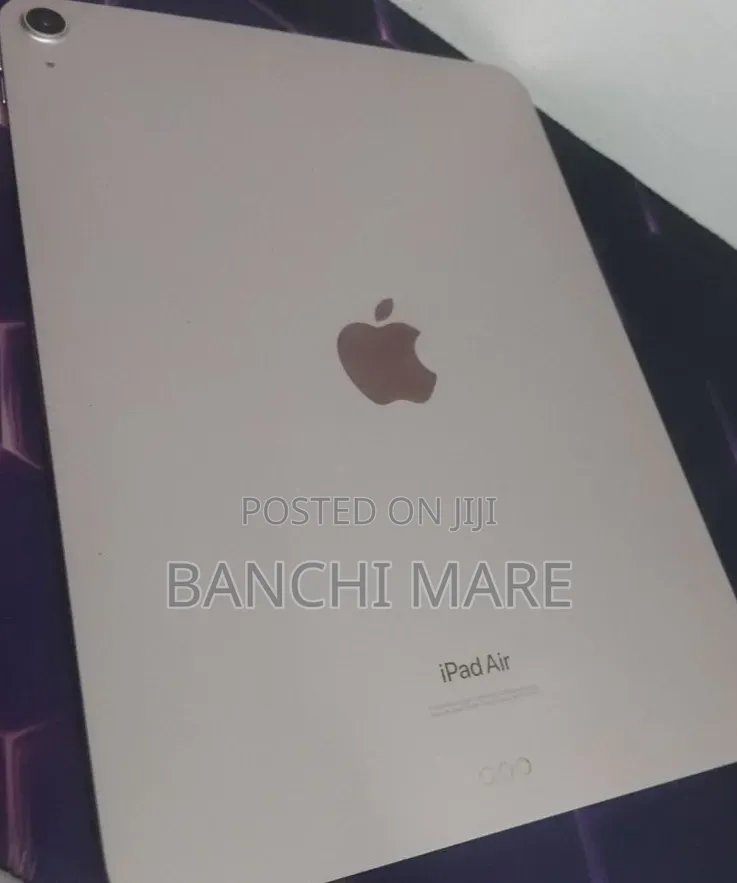New Apple iPad Air (2022) 64 GB