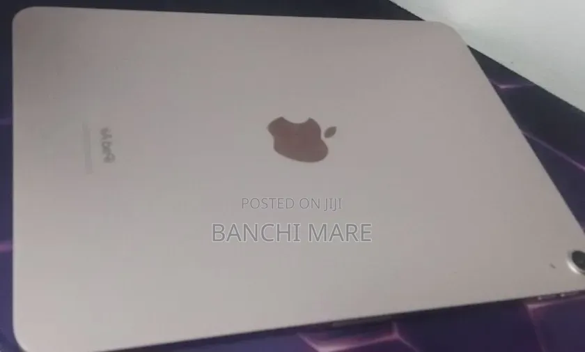 New Apple iPad Air (2022) 64 GB