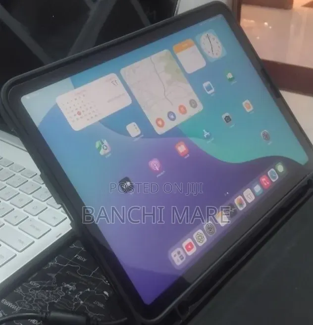 New Apple iPad Air (2022) 64 GB