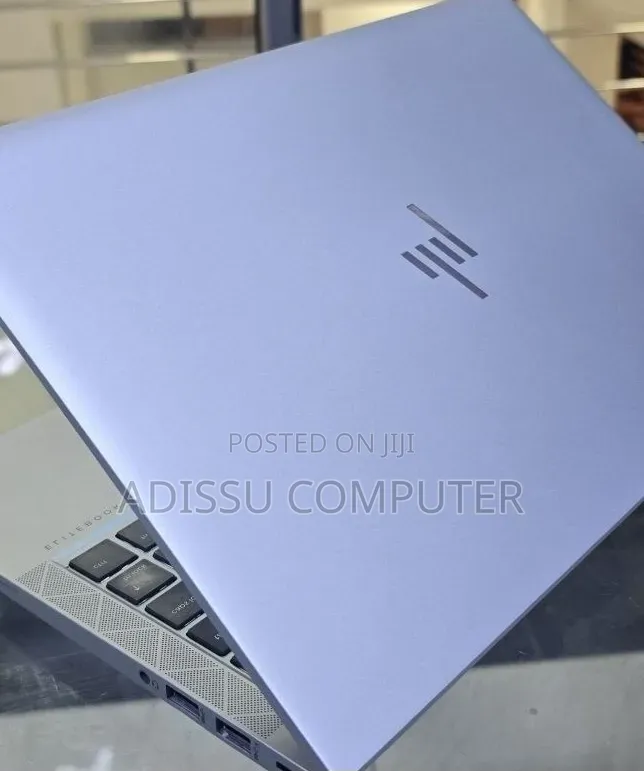 New Laptop HP EliteBook 840 G8 16GB Intel Core i5 SSD 512GB