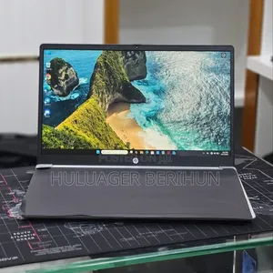 New Laptop HP Stream Notebook 8GB AMD Ryzen 5 SSD 512GB
