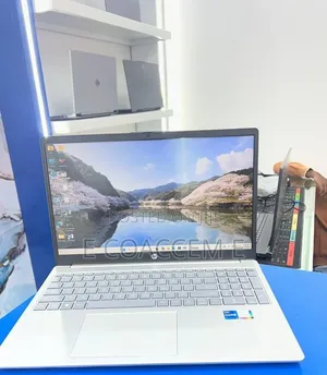 New Laptop HP Stream Notebook 16GB Intel Core i5 SSD 1T