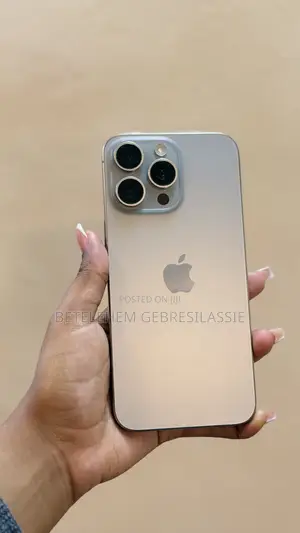 Apple iPhone 15 Pro Max 1 TB Gray