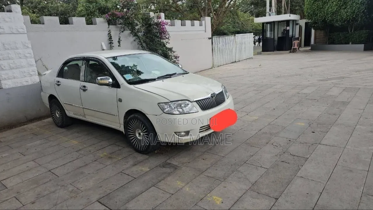 Toyota Corolla 2007 White
