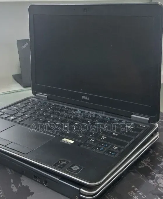 New Laptop Dell Latitude E7240 8GB Intel Core i5 SSD 256GB