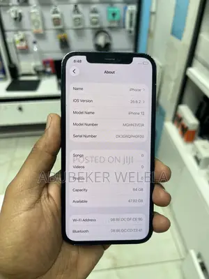 Apple iPhone 12 64 GB Black