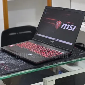 New Laptop MSI GP75 Leopard 16GB Intel Core i7 SSD 256GB