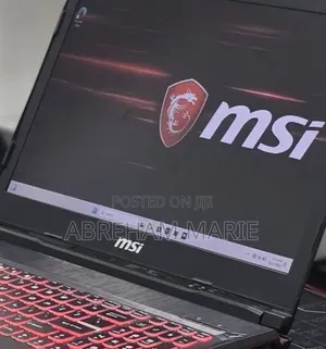 New Laptop MSI GP75 Leopard 16GB Intel Core i7 SSD 256GB