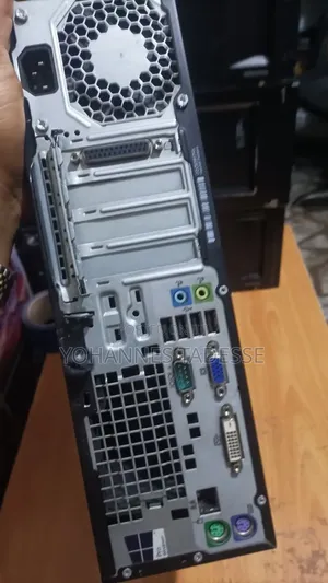 Desktop Computer HP ProDesk 400 4GB Intel Core i7 HDD 500GB