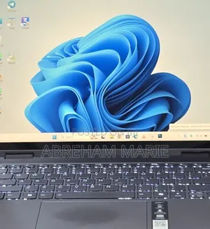 New Laptop Lenovo Yoga 3 16GB Intel Core Ultra 5 SSD 512GB