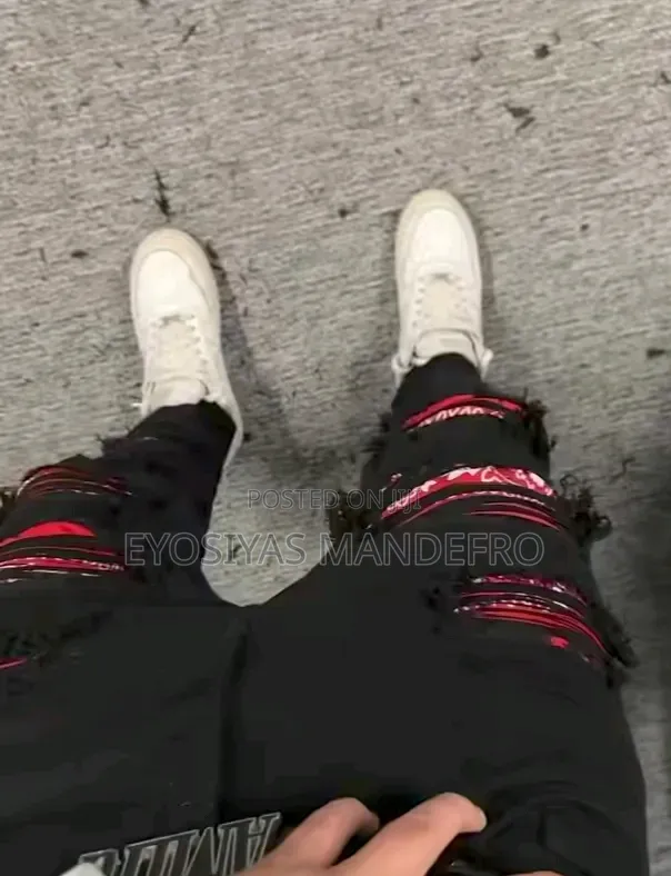 Custom Made Slim Jeans