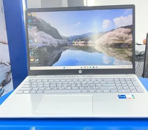 New Laptop HP Stream Notebook 16GB Intel Core i5 SSD 1T