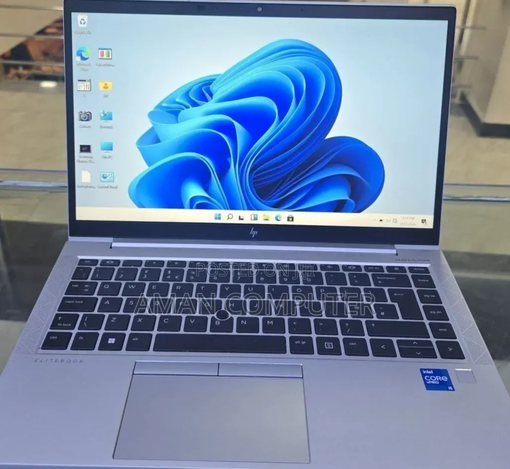 New Laptop HP EliteBook 840 G8 16GB Intel Core i5 SSD 512GB