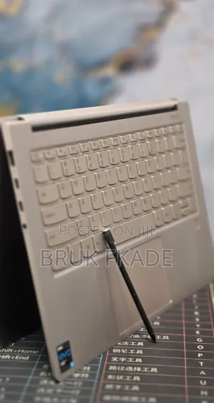 New Laptop Lenovo Yoga 9i 16GB Intel Core i7 SSD 512GB