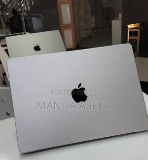 New Laptop Apple MacBook Pro 2024 M4 16GB Apple M4 SSD 512GB