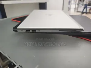 New Laptop HP EliteBook 840 G8 16GB Intel Core i5 SSD 512GB