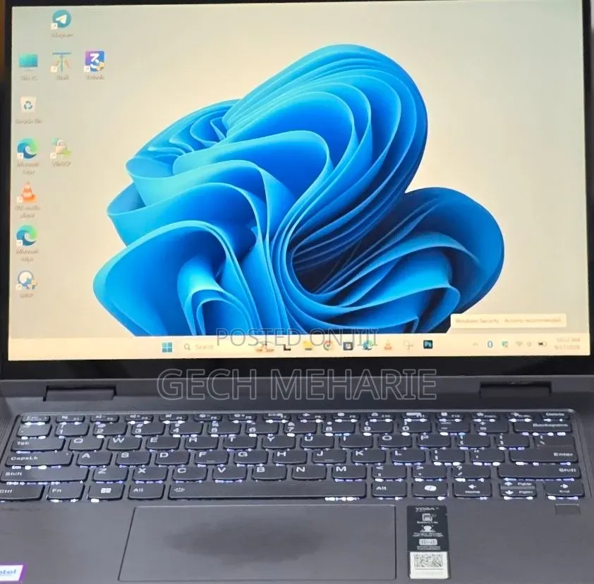 New Laptop Lenovo ThinkPad Yoga 16GB Intel Core Ultra 5 SSD 512GB
